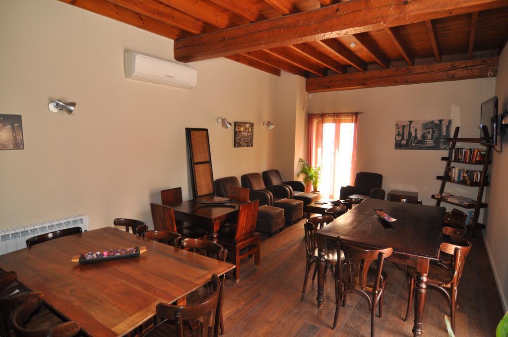 Restaurant & Rooms Cabrit Sant Mateu Extérieur photo